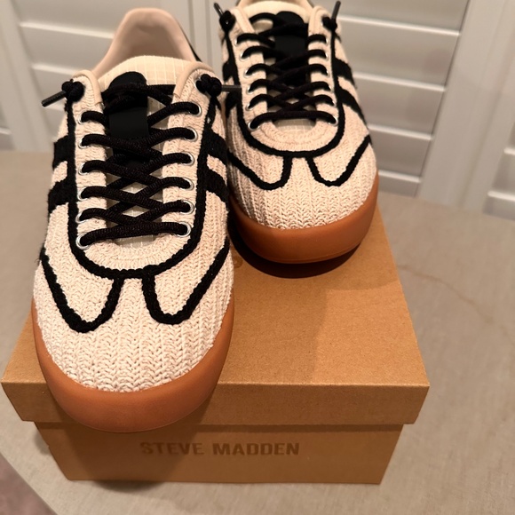 Steve Madden VERDICT NATURAL/BLACK CROCHET - Picture 4 of 12